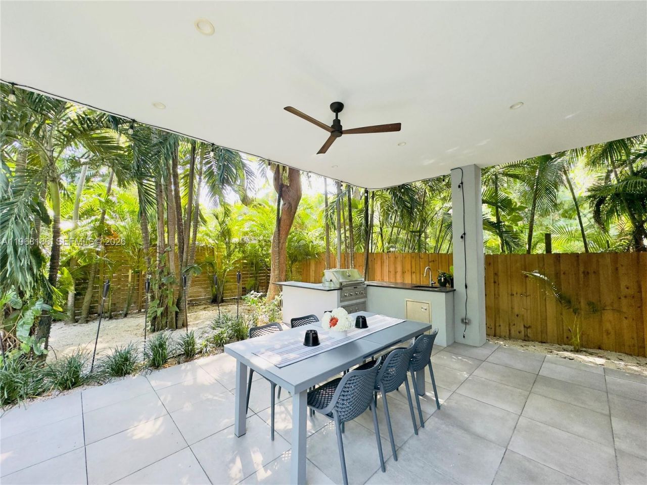 2550 Overbrook St, Miami, FL 33133 Photo