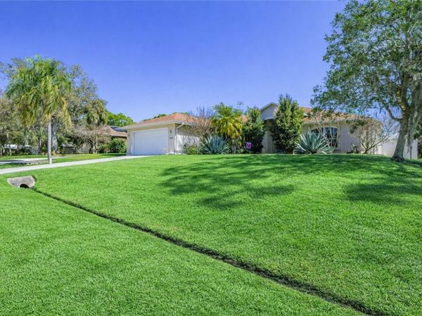 1686 Coral Reef Street, Sebastian, FL 32958