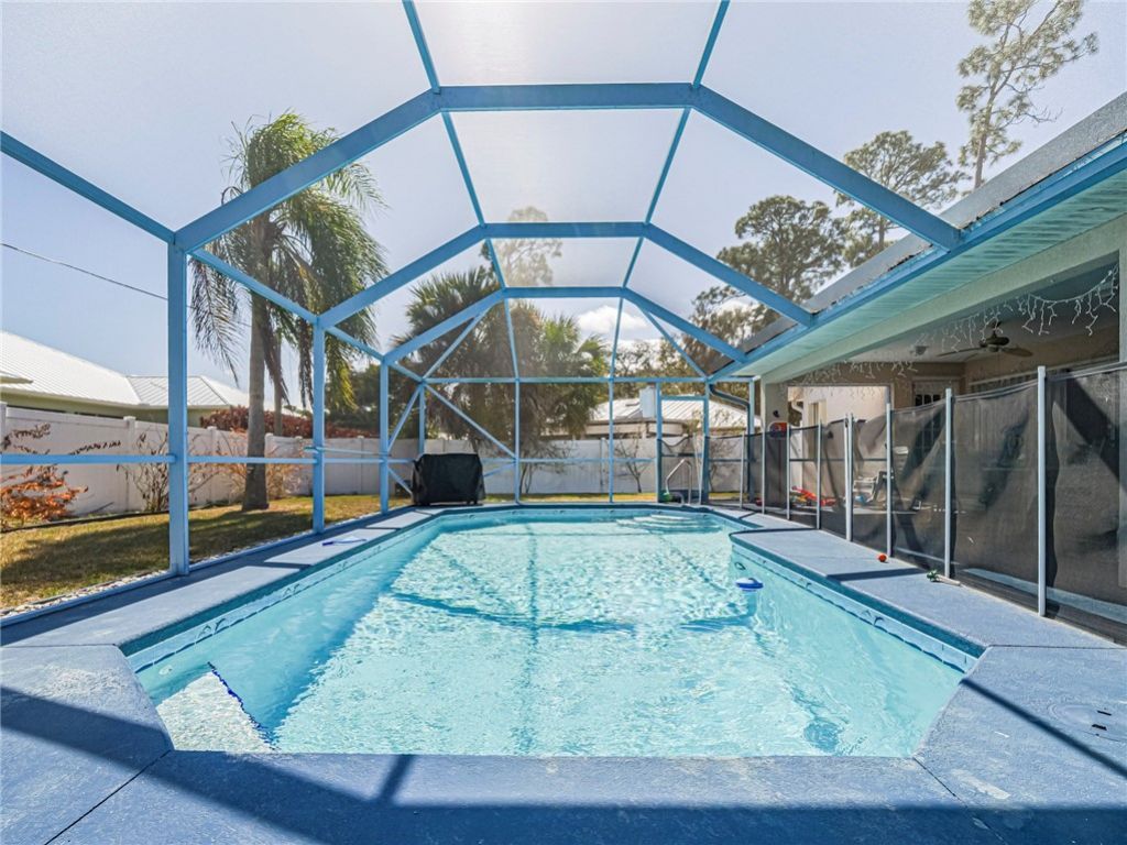 1686 Coral Reef Street, Sebastian, FL 32958 Photo