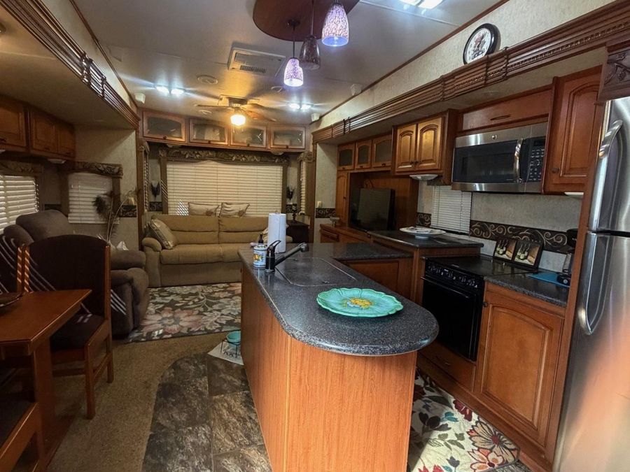Property Image 6