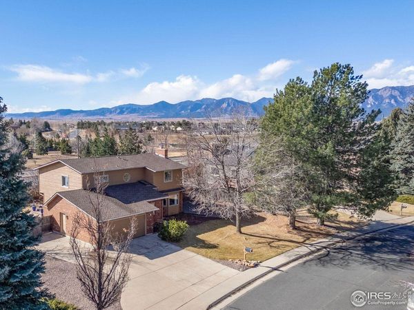 1058 W Choke Cherry Dr, Louisville, CO 80027