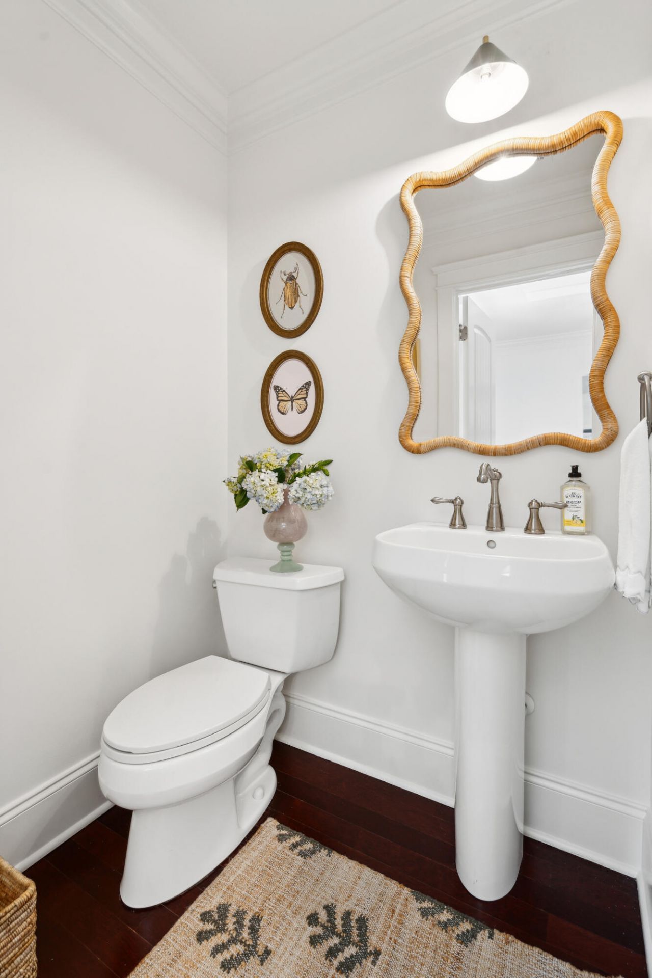 728 S Shelmore Boulevard Photo 24