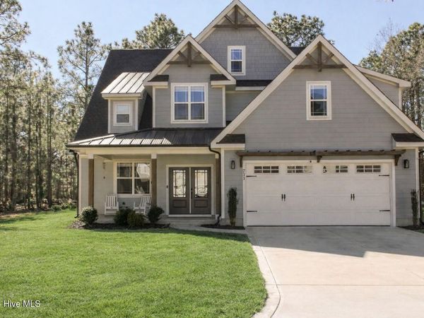 711 Bald Eagle Drive, Vass, NC 28394