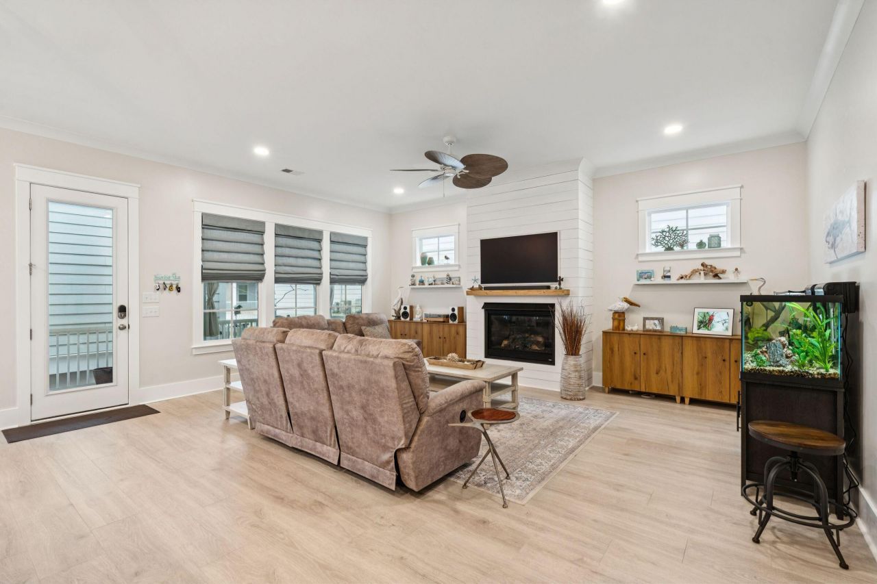 1313 Founders Way Photo 18