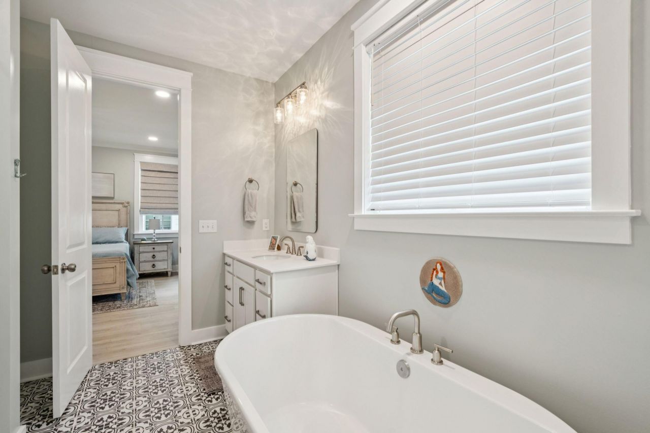 1313 Founders Way Photo 47