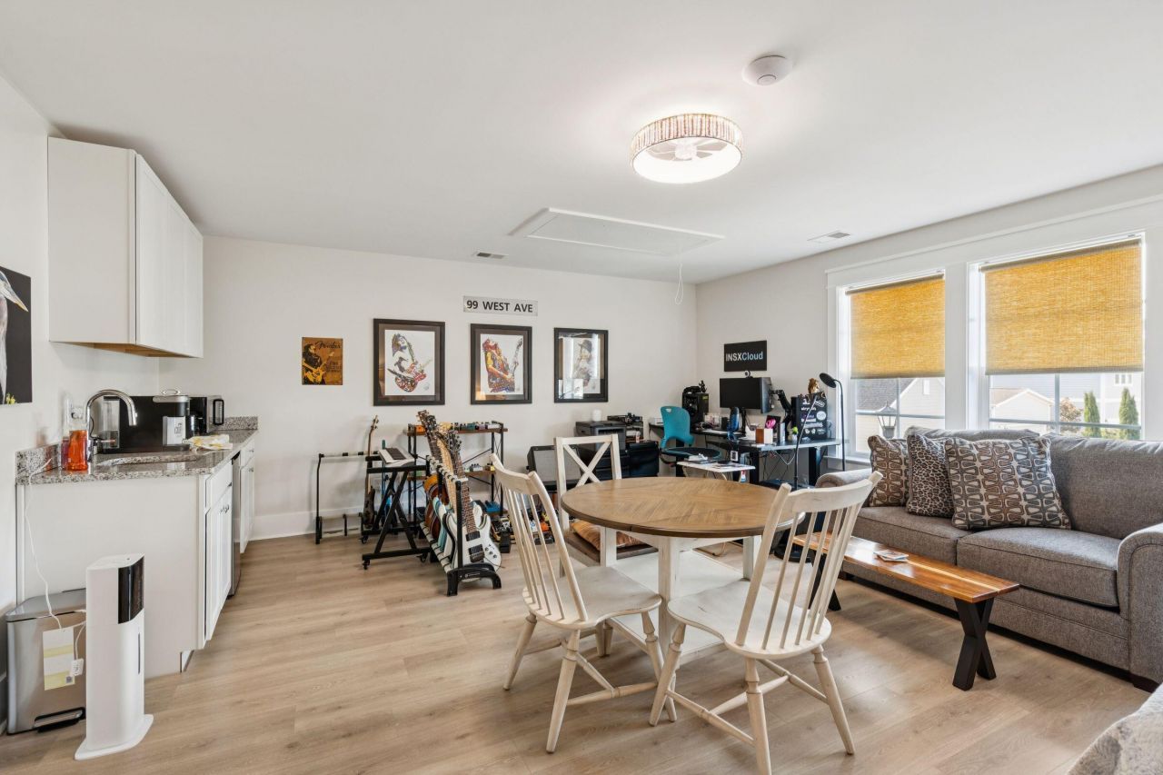 1313 Founders Way Photo 63