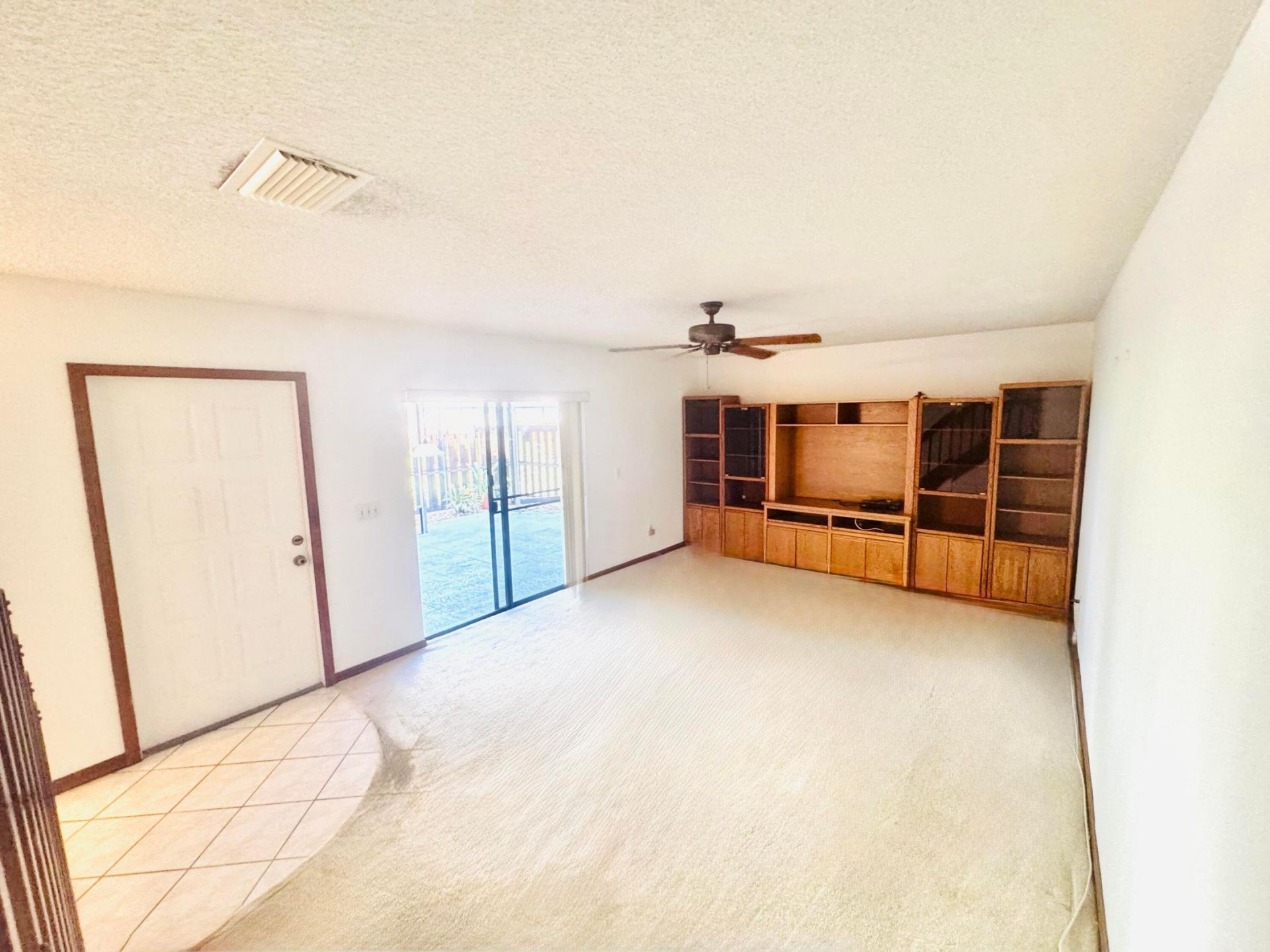 604 SE Castle Court, Unit D, Port Saint Lucie, FL 34952 Photo