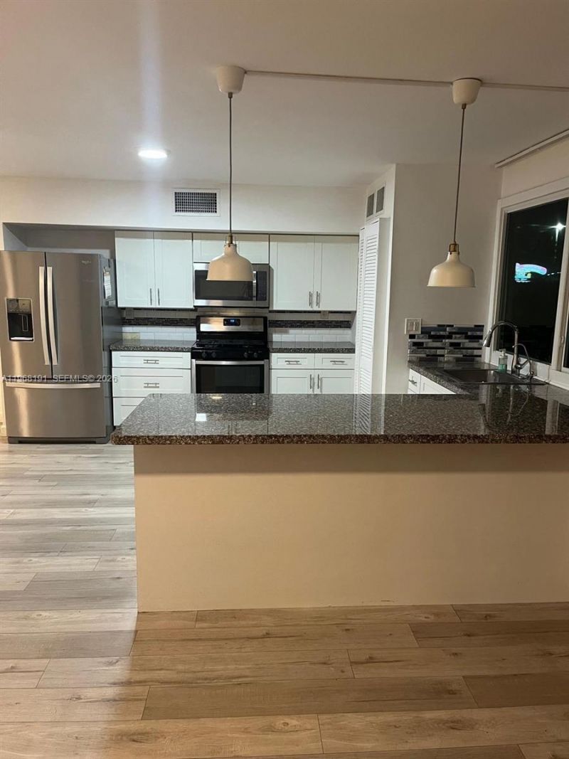 7133 SW 109th Ct , Miami, FL 33173 Photo