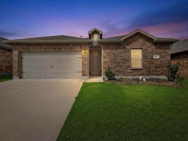 8425 Wildwest Drive, Fort Worth, TX 76131