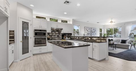 3361 Swallows Nest Ln, Sacramento, CA 95833 Photo