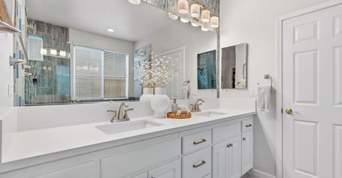 3361 Swallows Nest Ln, Sacramento, CA 95833 Photo