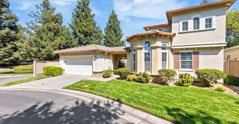 3361 Swallows Nest Ln, Sacramento, CA 95833 Photo