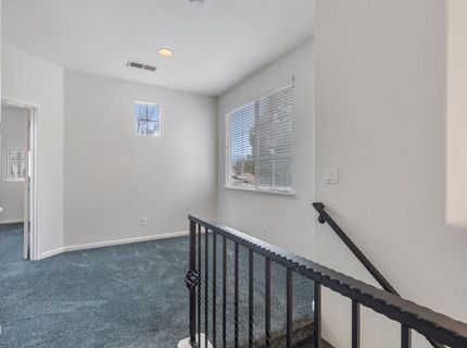 3361 Swallows Nest Ln, Sacramento, CA 95833 Photo