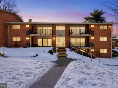 7328 ROUTE 29, Unit 28/202, FALLS CHURCH, VA 22046