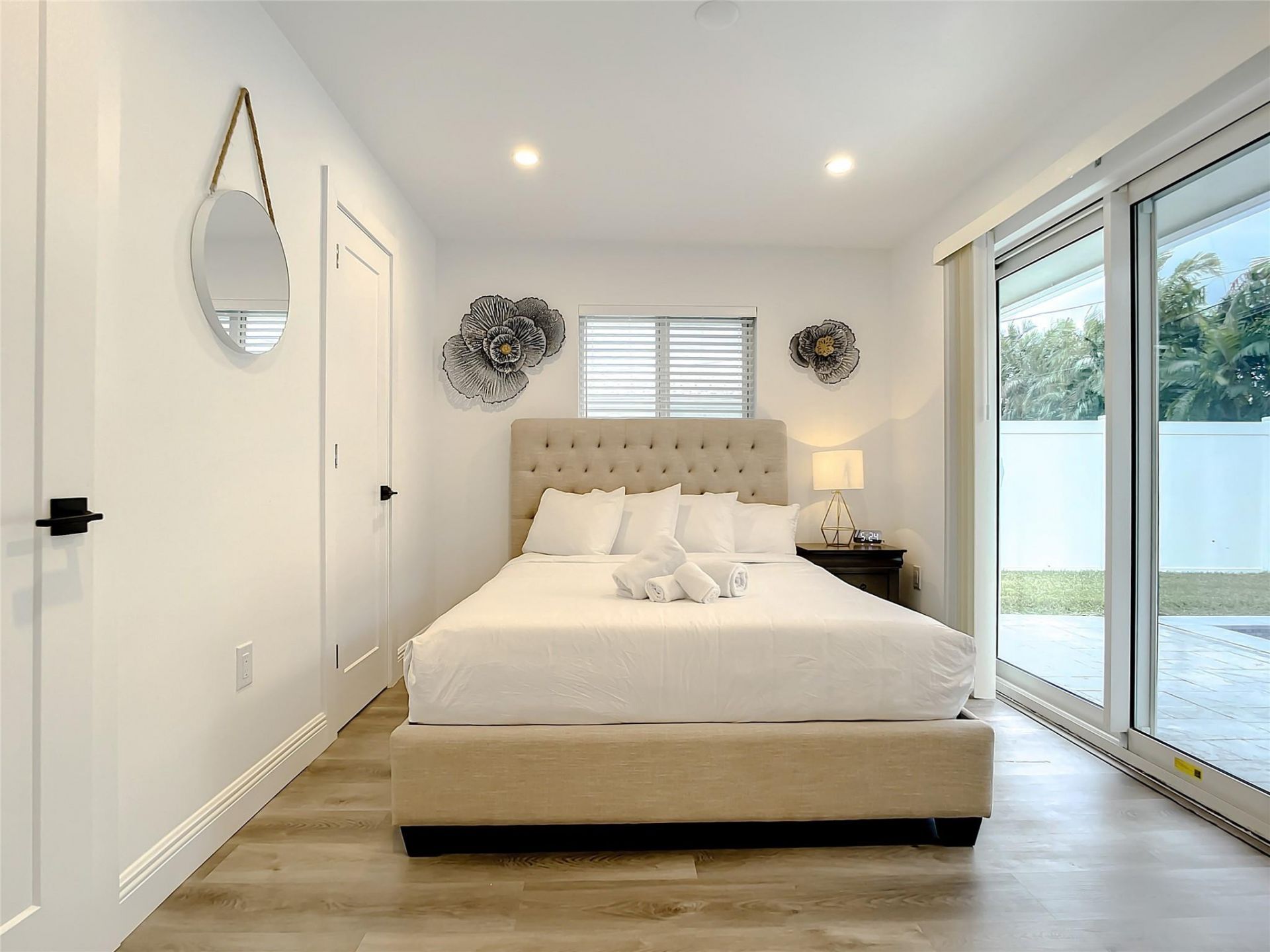 2100 NE 45th Street, Unit 1, Fort Lauderdale, FL 33308 Photo