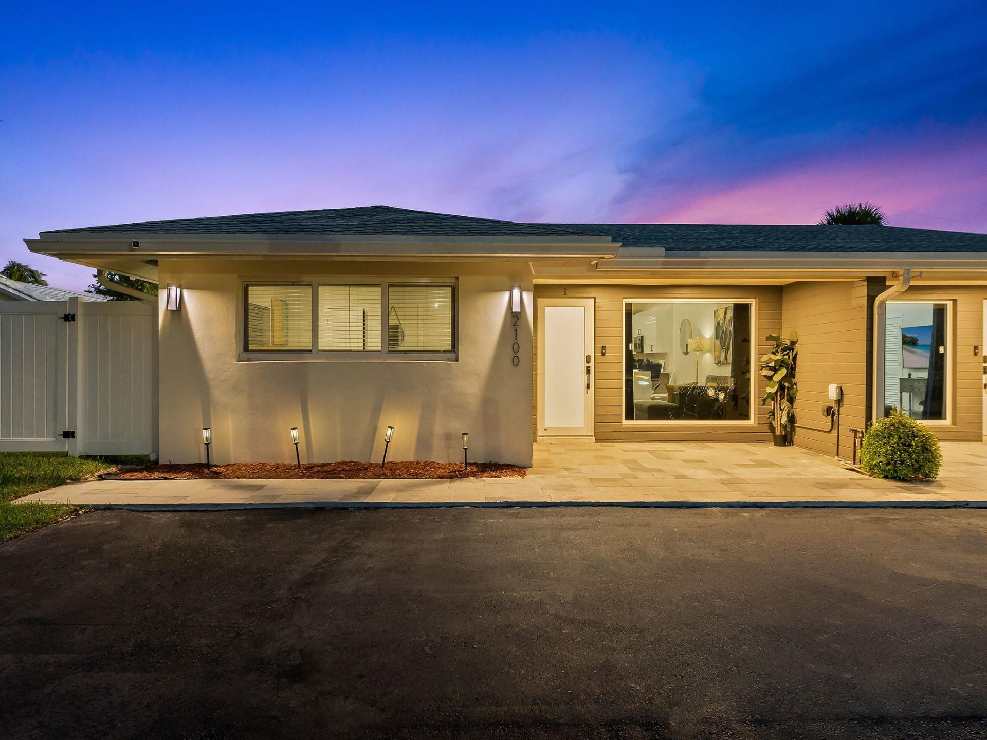 2100 NE 45th Street, Unit 1, Fort Lauderdale, FL 33308 Photo