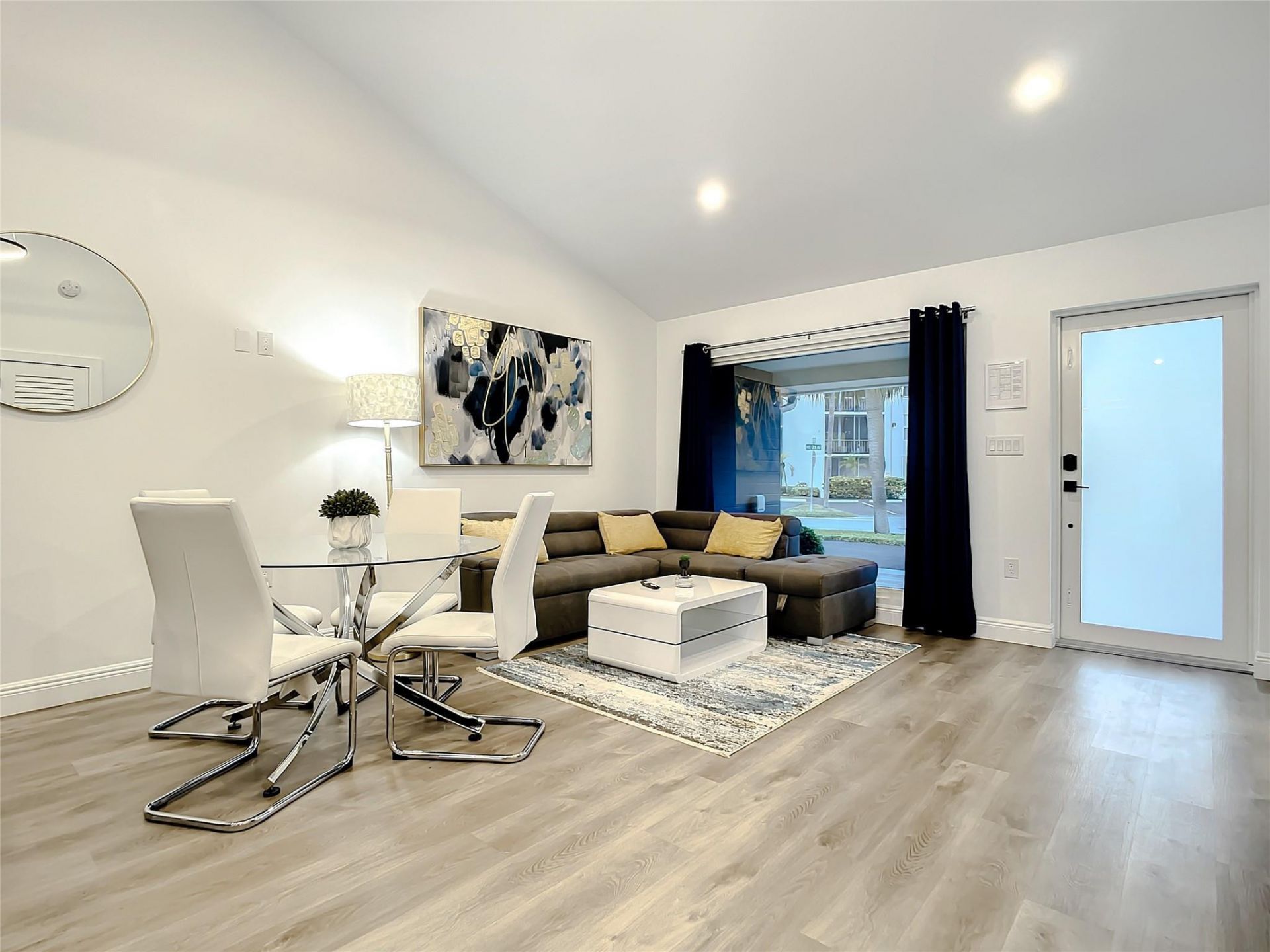 2100 NE 45th Street, Unit 1, Fort Lauderdale, FL 33308 Photo
