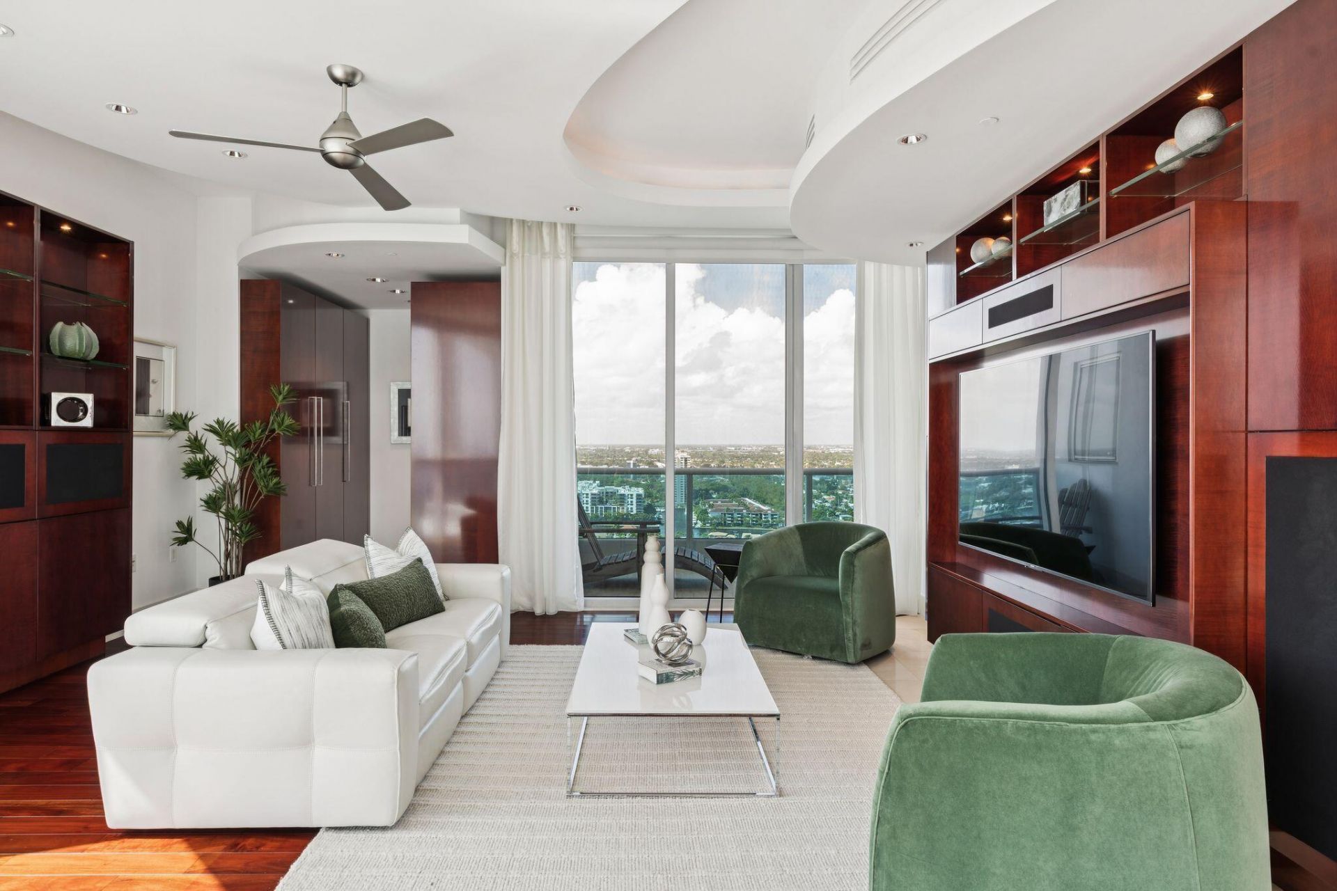 1600 S Ocean Boulevard, Unit UPH01, Lauderdale by the Sea, FL 33062 Photo