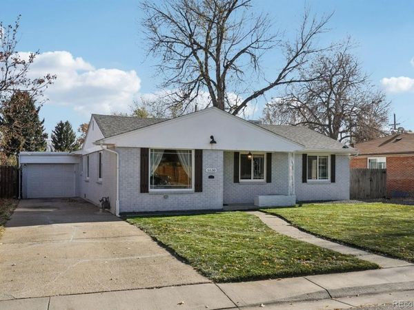 5530 Holland Drive, Arvada, CO 80002