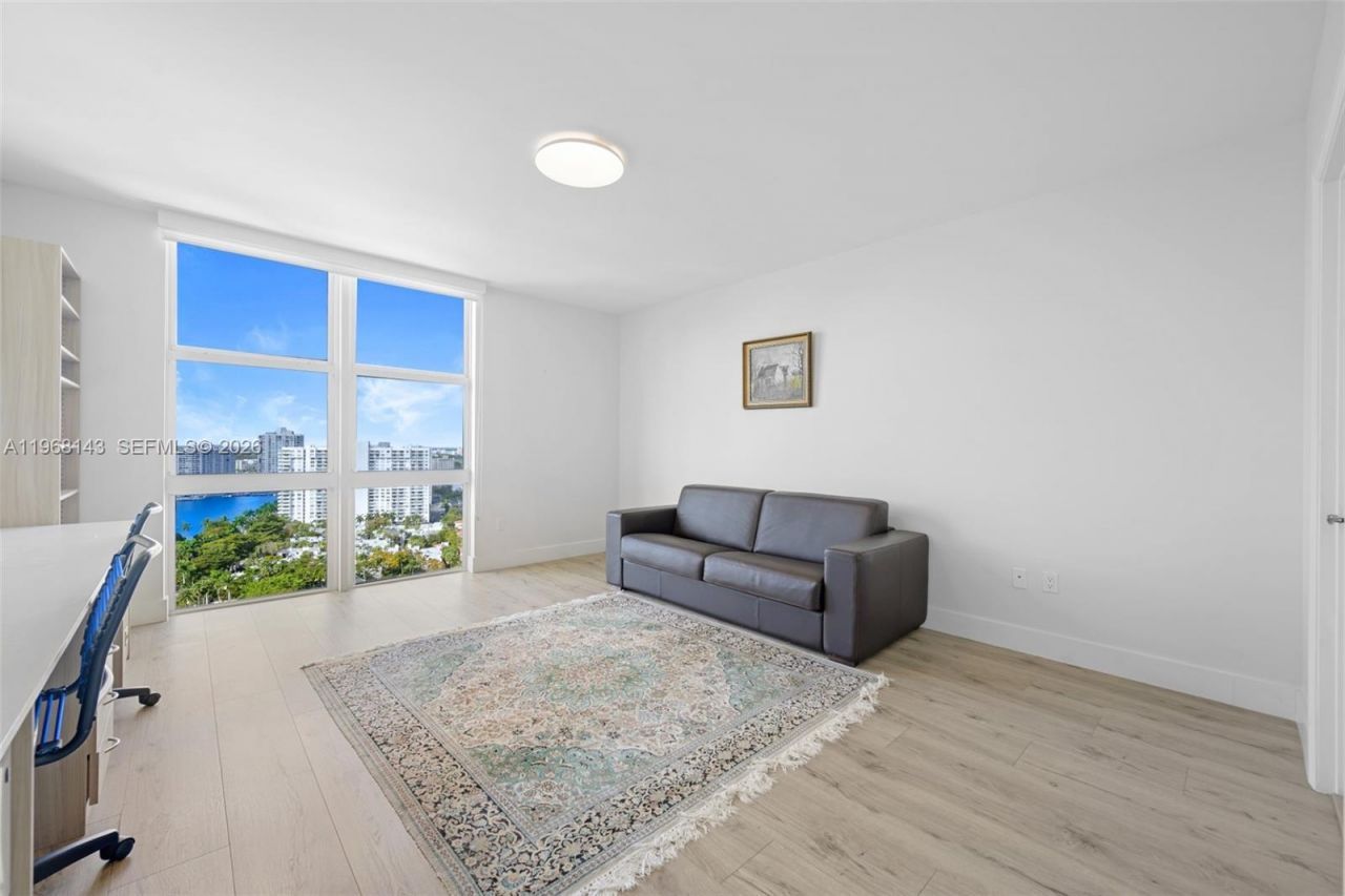 3301 NE 183, Unit 2209, Aventura, FL 33160 Photo