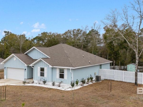 32817 N Pickens Avenue, Lillian, AL 36549