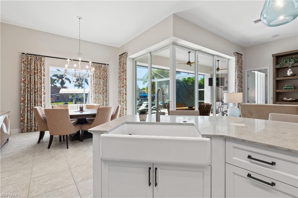 1914 SE 21st St, Cape Coral, FL 33990 Photo