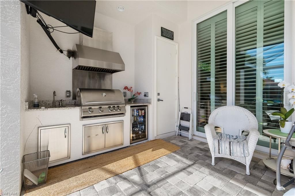 1914 SE 21st St, Cape Coral, FL 33990 Photo