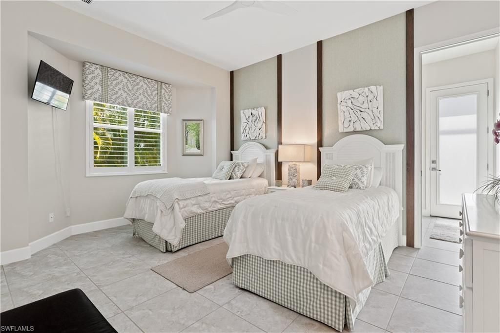 1914 SE 21st St, Cape Coral, FL 33990 Photo