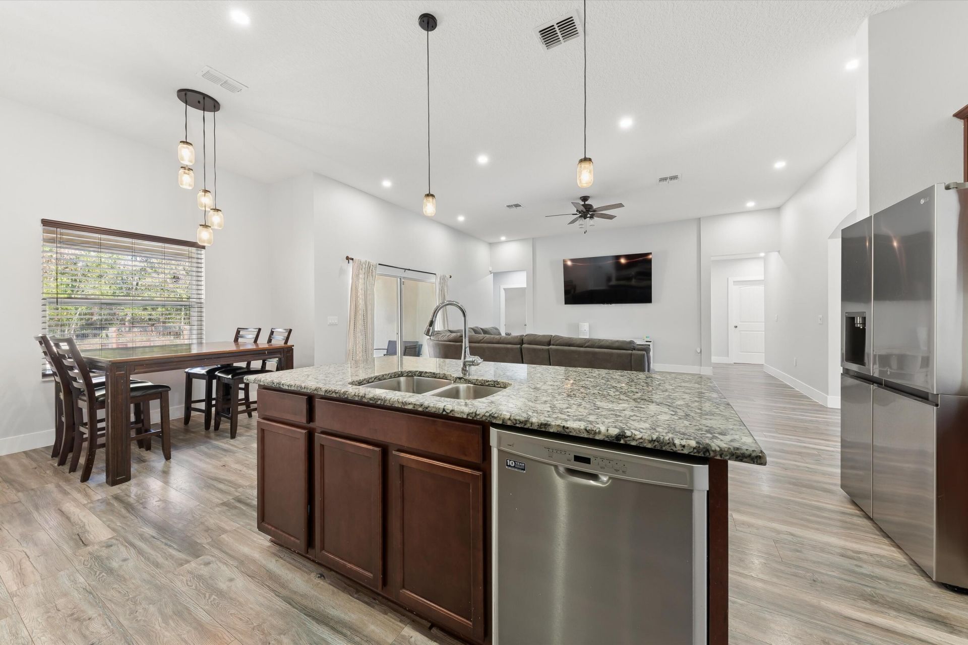 5244 NW E Piper Circle, Port Saint Lucie, FL 34986 Photo