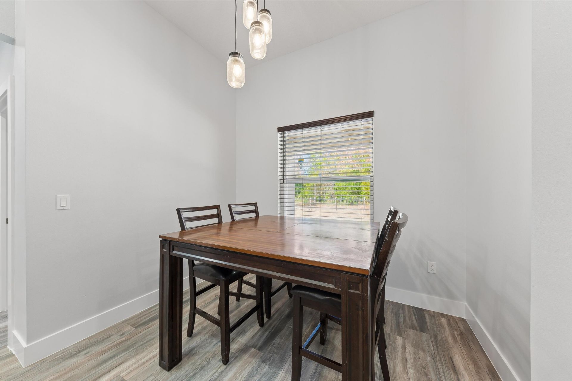 5244 NW E Piper Circle, Port Saint Lucie, FL 34986 Photo