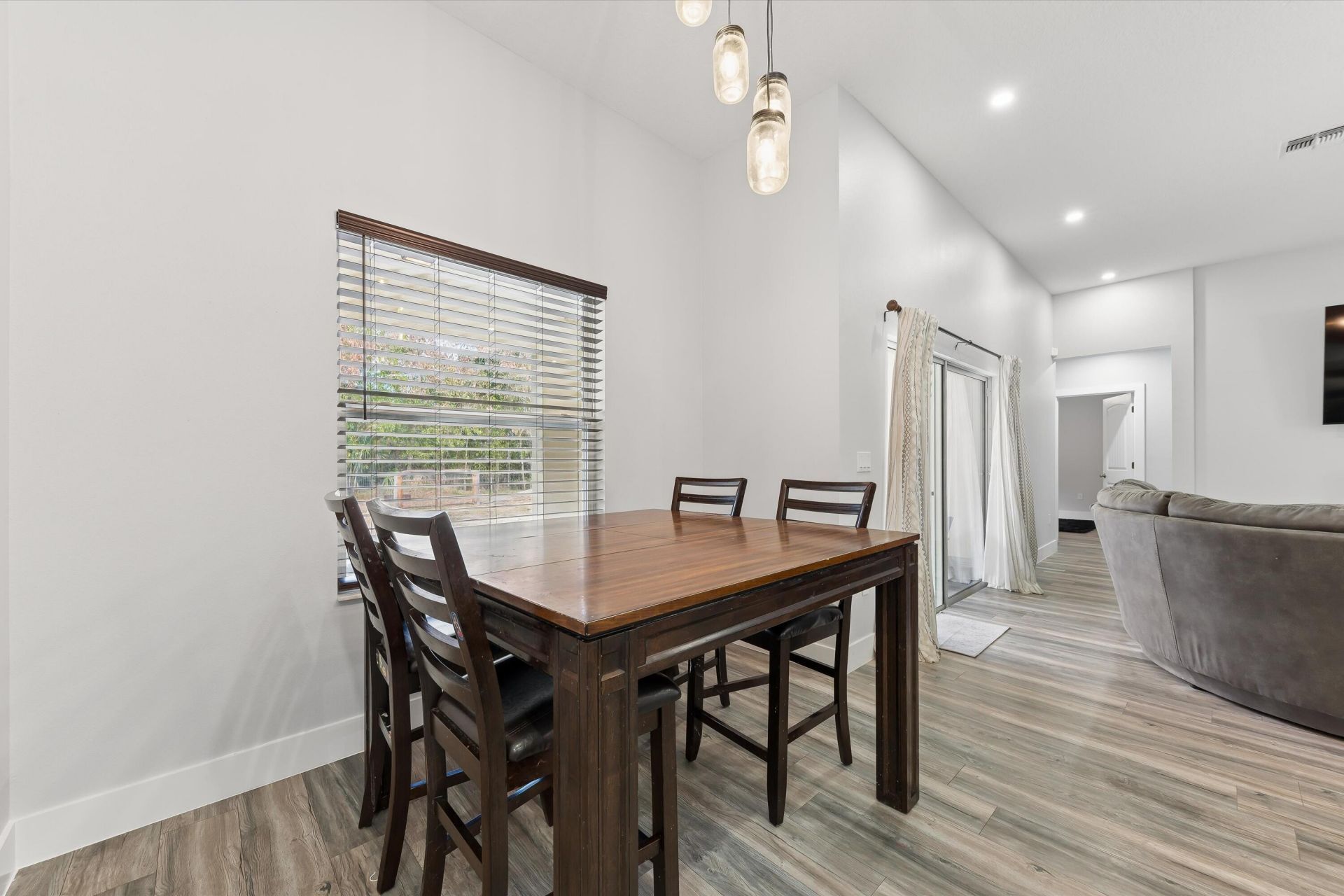 5244 NW E Piper Circle, Port Saint Lucie, FL 34986 Photo