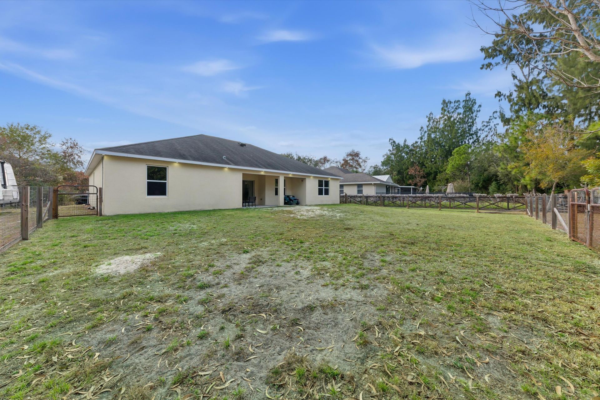 5244 NW E Piper Circle, Port Saint Lucie, FL 34986 Photo