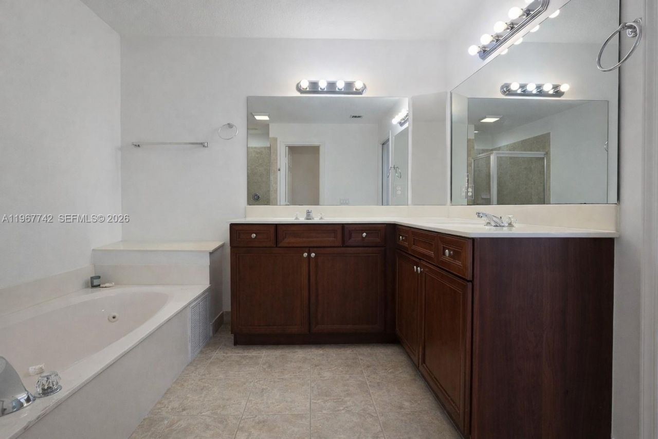 9741 Darlington Pl, Cooper City, FL 33328 Photo