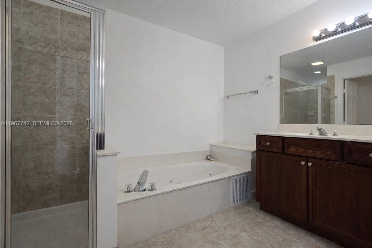 9741 Darlington Pl, Cooper City, FL 33328 Photo