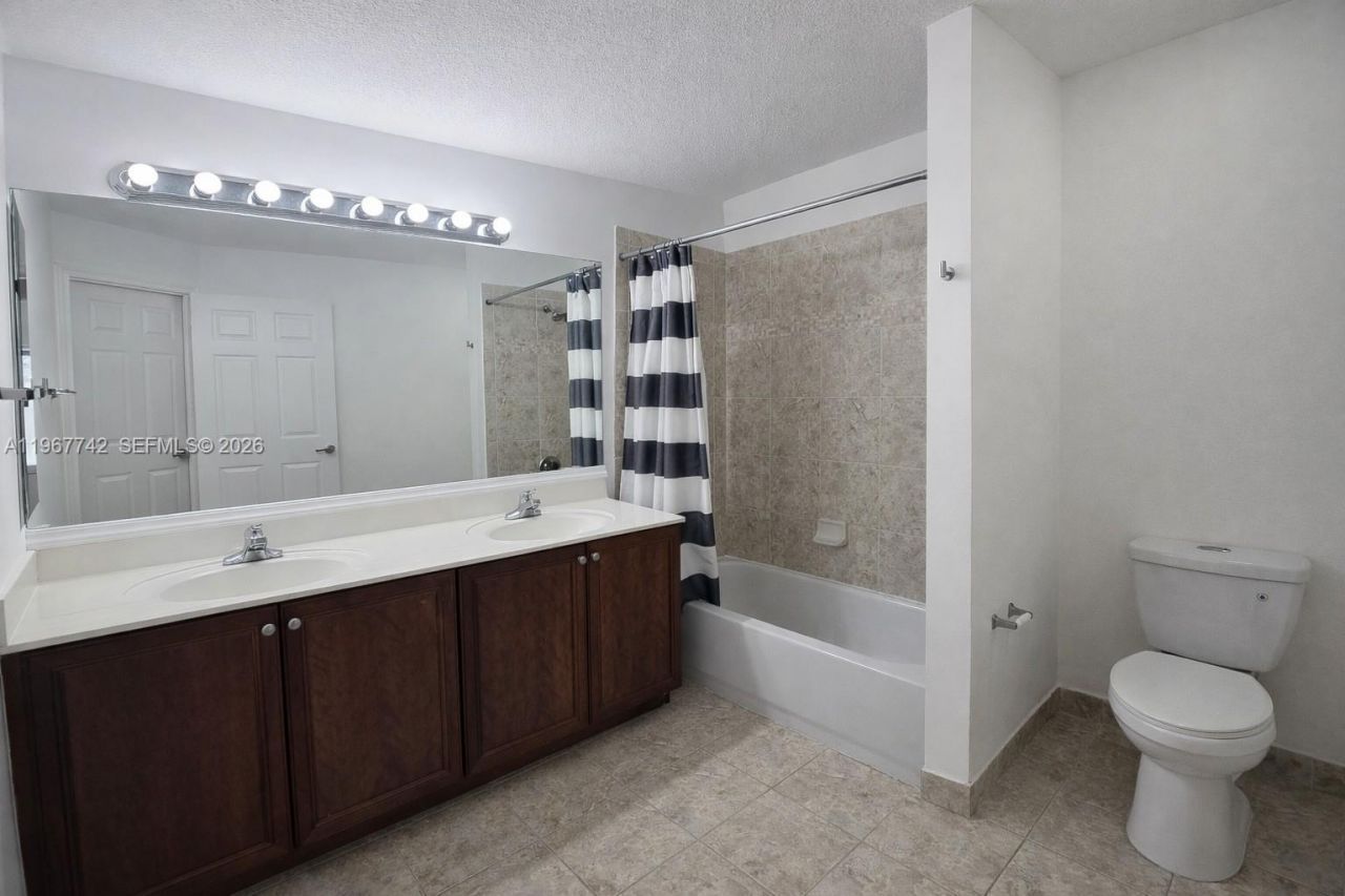 9741 Darlington Pl, Cooper City, FL 33328 Photo