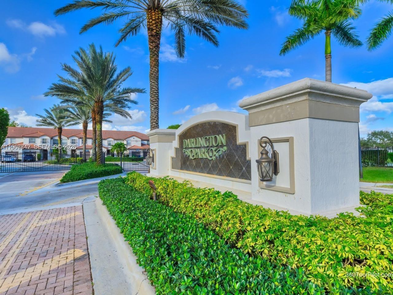 9741 Darlington Pl, Cooper City, FL 33328 Photo