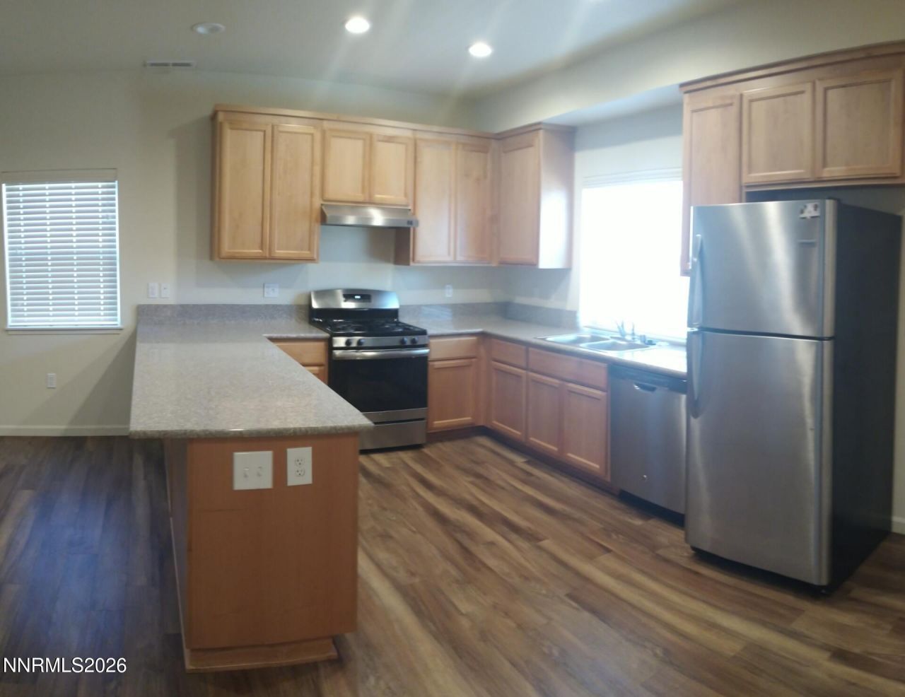 400-420 F Street, Sparks, NV 89431 Photo