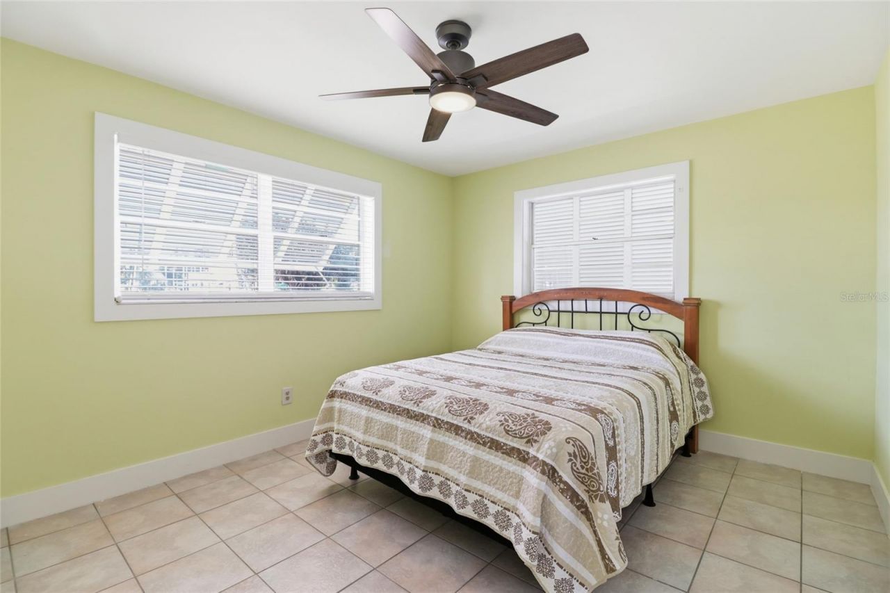 2740 Sanibel Boulevard, Saint James City, FL 33956 Photo