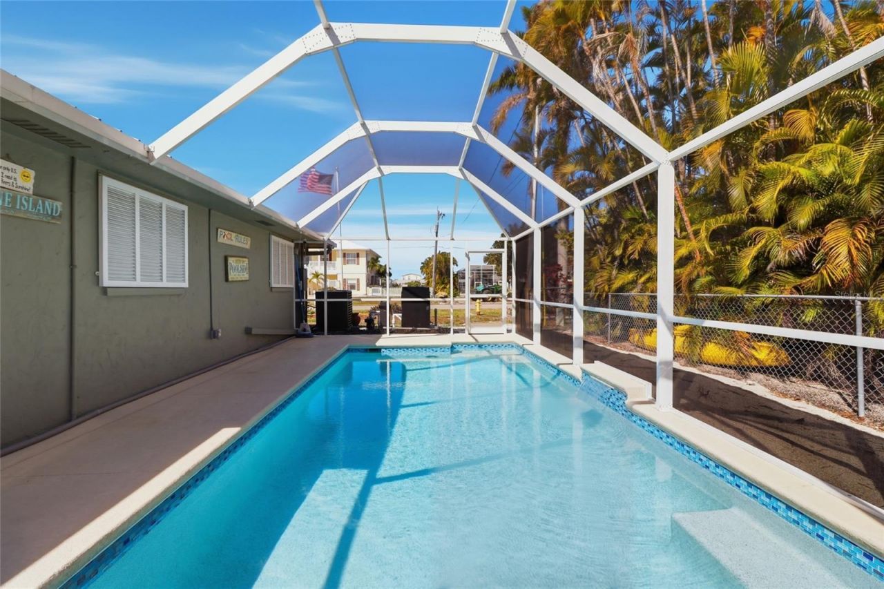 2740 Sanibel Boulevard, Saint James City, FL 33956 Photo