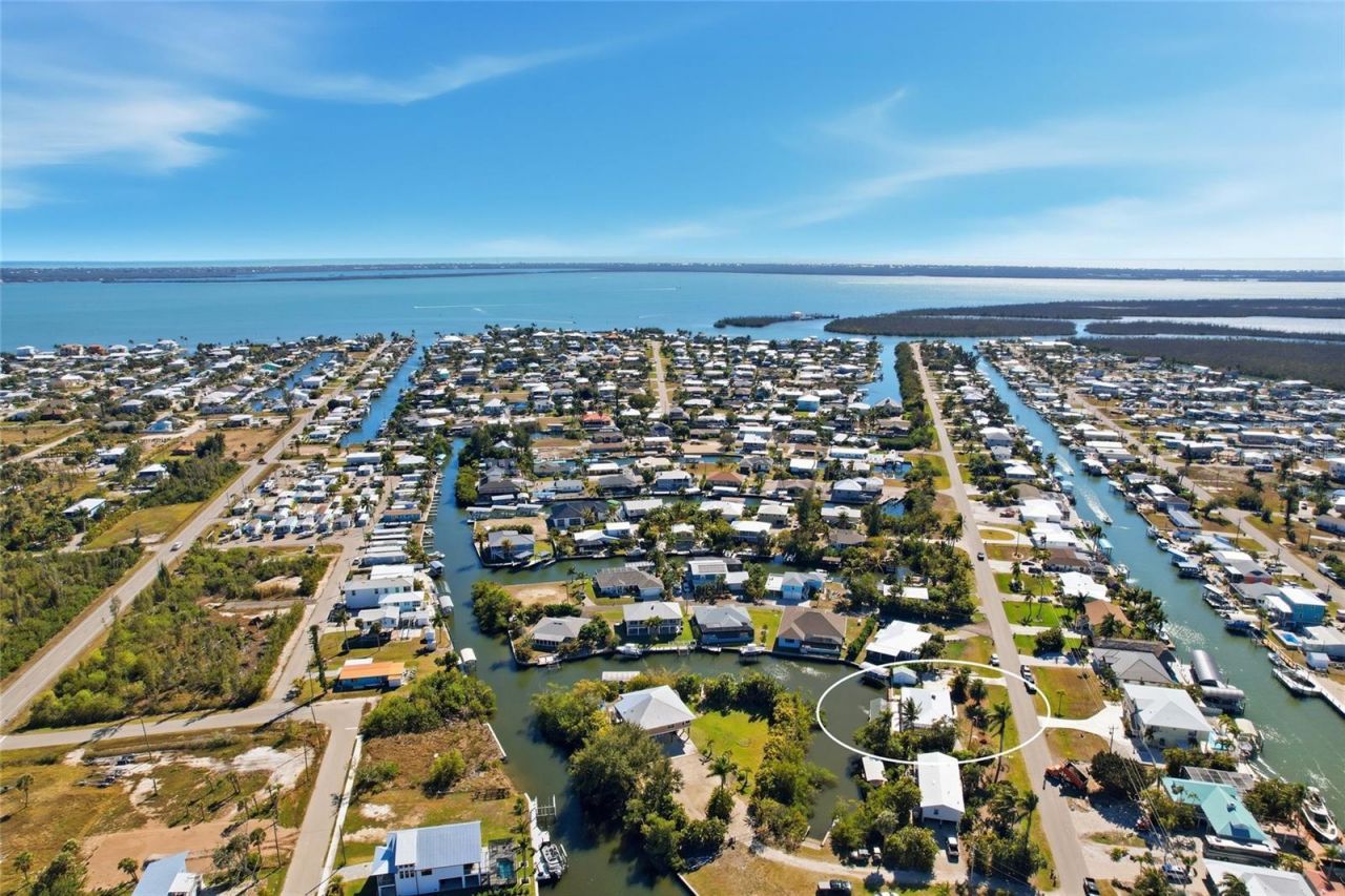 2740 Sanibel Boulevard, Saint James City, FL 33956 Photo