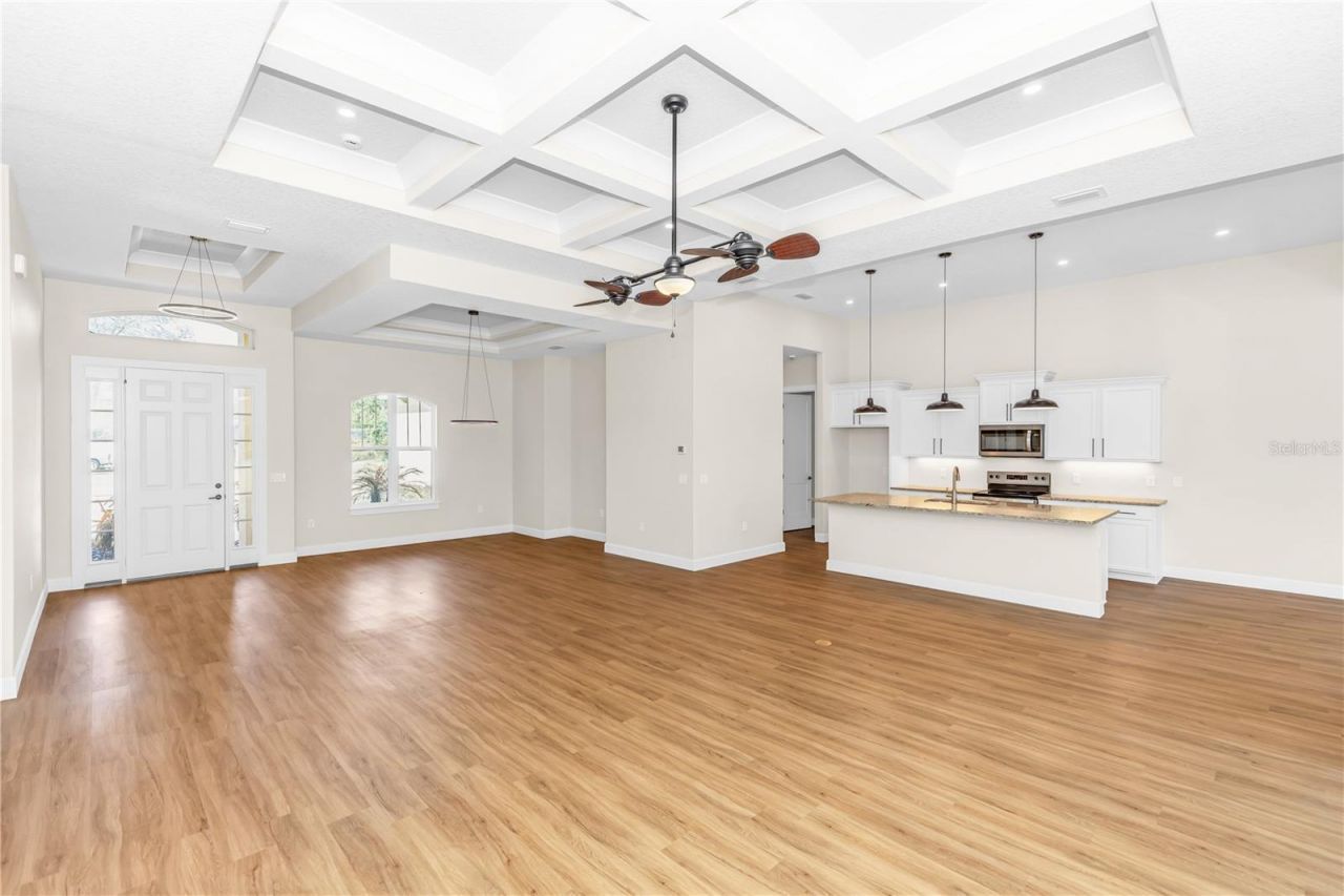 2210 S Sparkman Avenue, Orange City, FL 32763 Photo