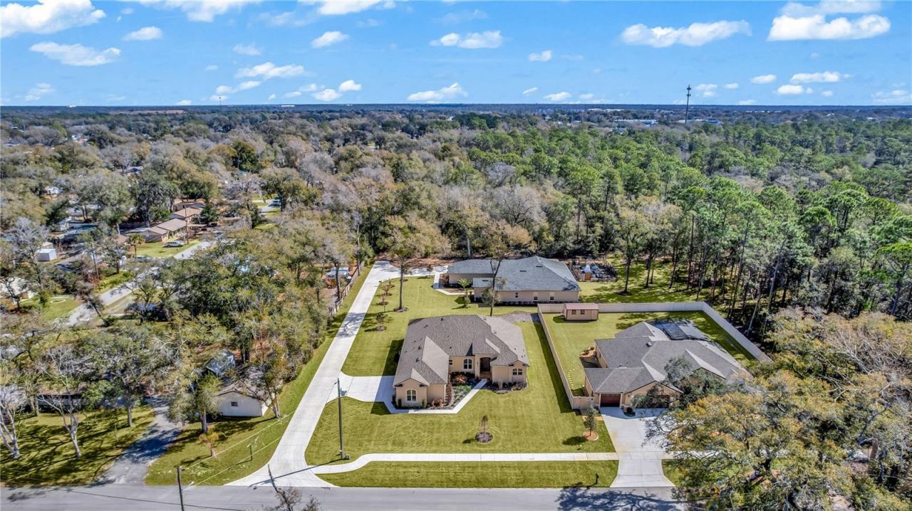 2210 S Sparkman Avenue, Orange City, FL 32763 Photo