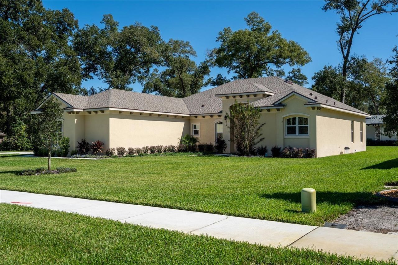 2210 S Sparkman Avenue, Orange City, FL 32763 Photo