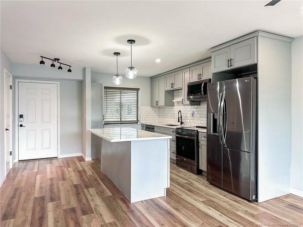 800 NW Fork Road, Unit 10-7, Stuart, FL 34994