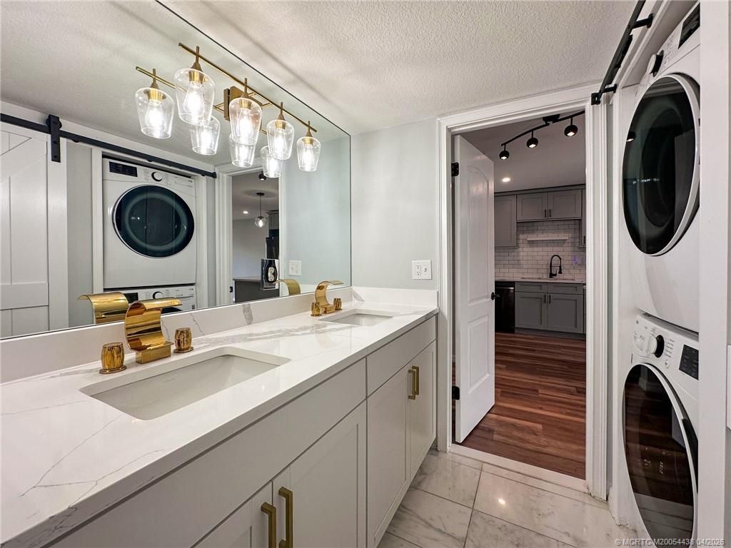 800 NW Fork Road, Unit 10-7, Stuart, FL 34994 Photo