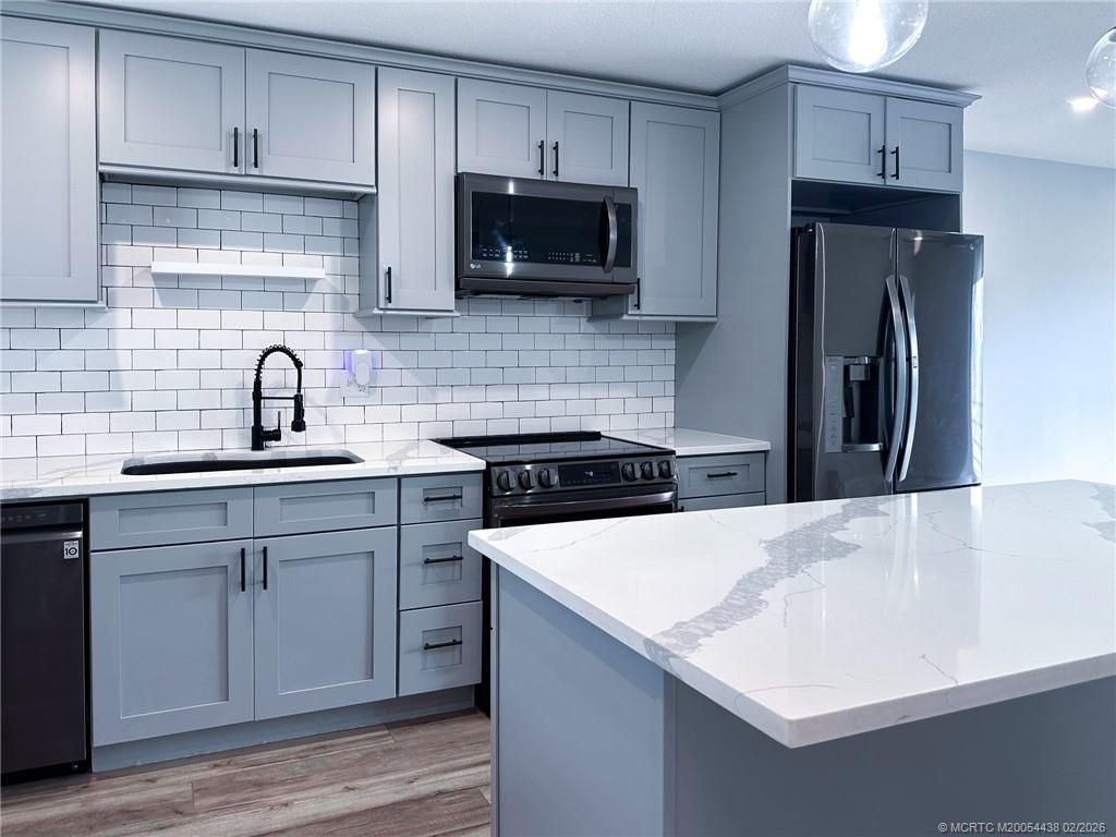 800 NW Fork Road, Unit 10-7, Stuart, FL 34994 Photo