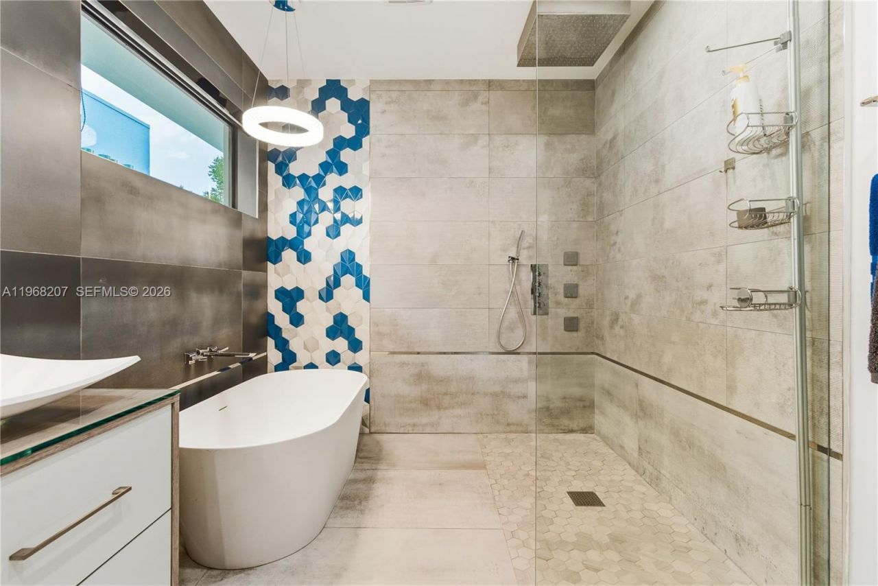 400 NW 24th St, Wilton Manors, FL 33311 Photo