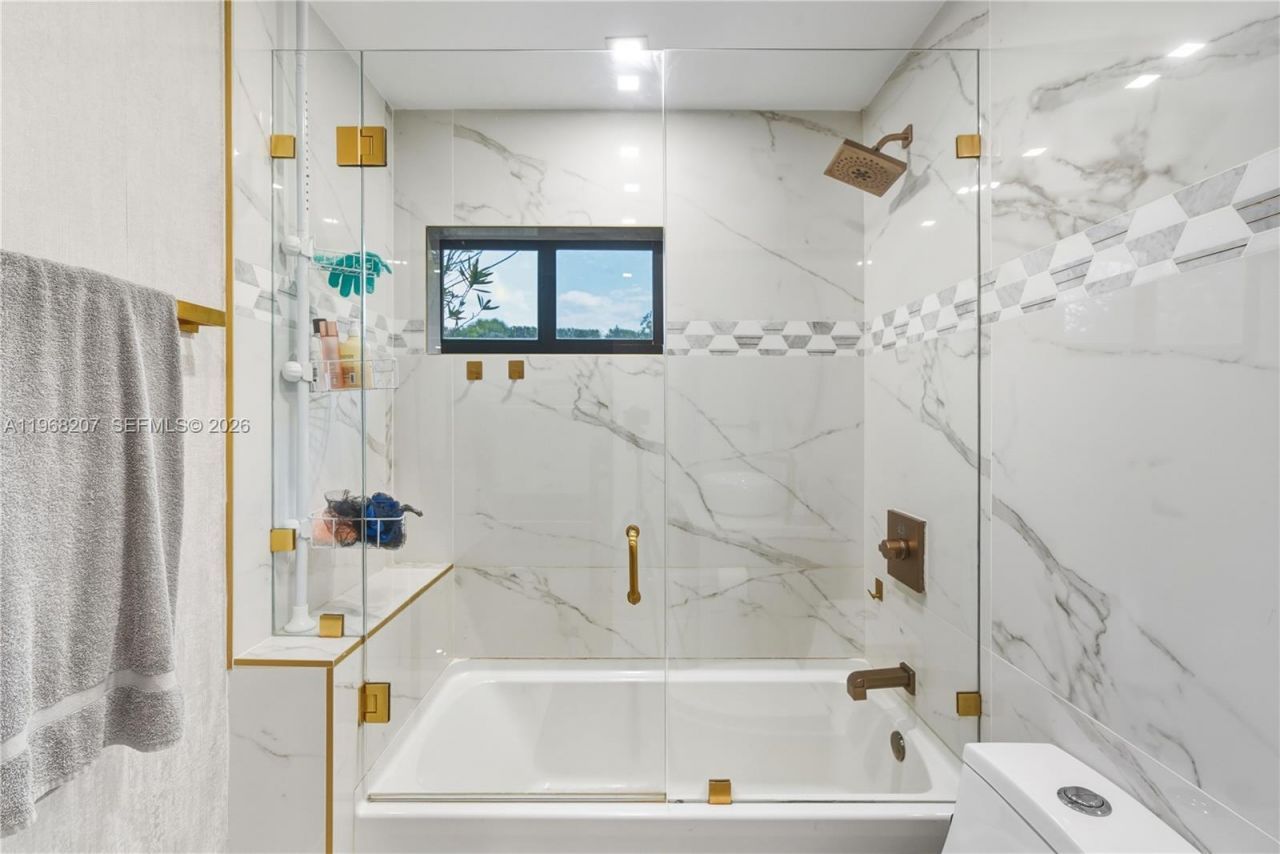 400 NW 24th St, Wilton Manors, FL 33311 Photo