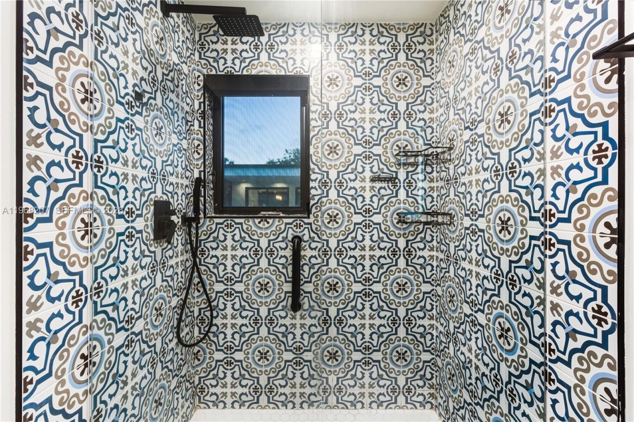 400 NW 24th St, Wilton Manors, FL 33311 Photo