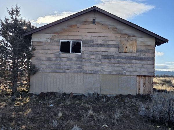 27960 Wheeler Street, Sprague River, OR 97639